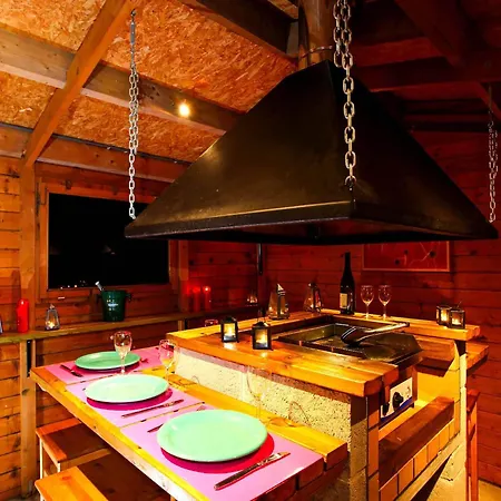 Villa Escape At Mont Saint Jacques, Cleaning Included Trois-Ponts