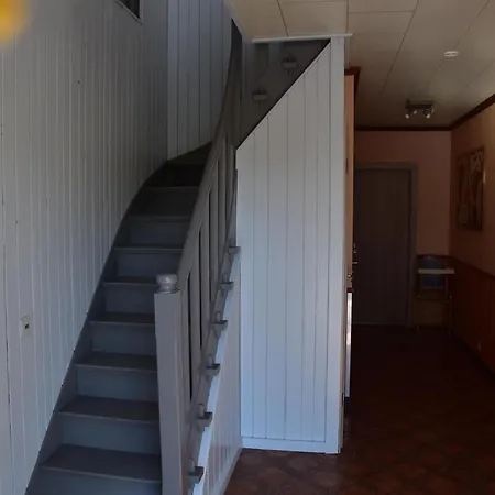 Escape At Mont Saint Jacques, Cleaning Included Villa *